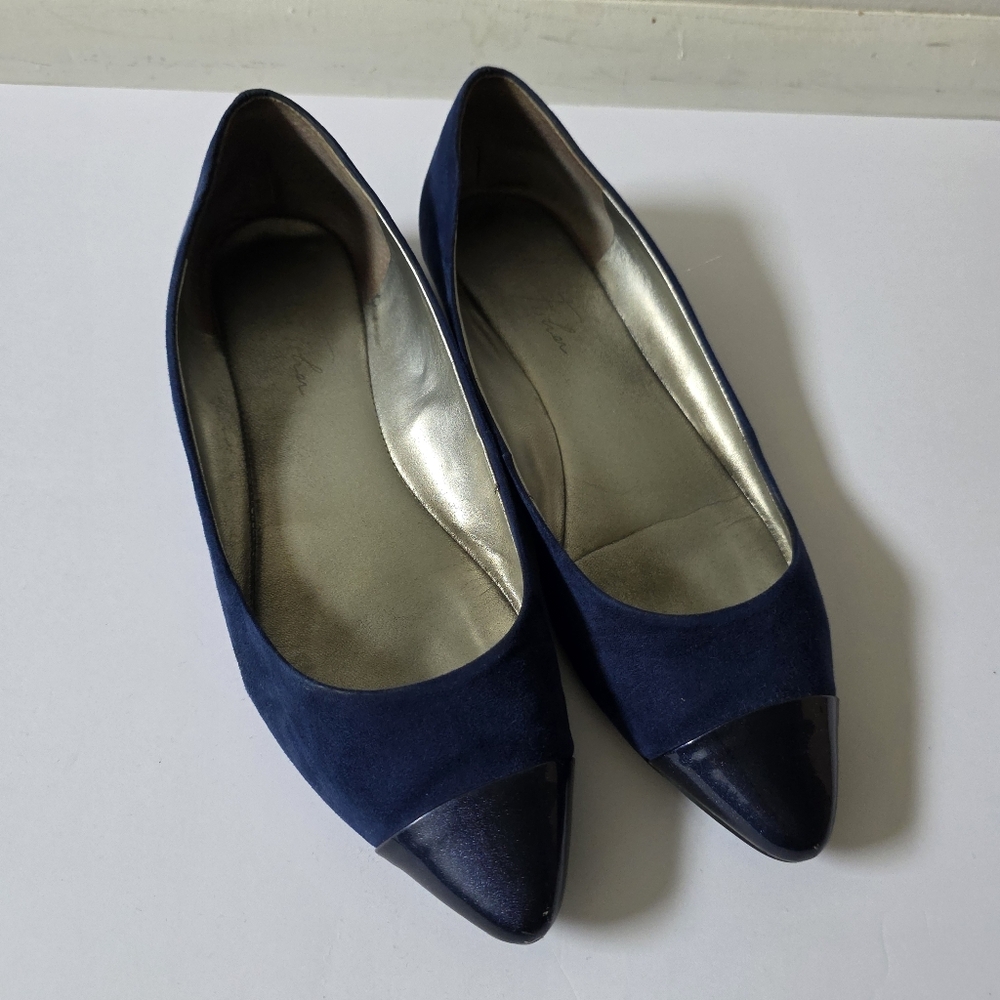 Marc Fisher Navy Flats Size 10